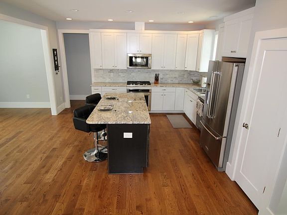 Kitchen with island