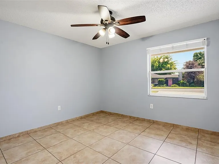 2720 S Sunrise Ct #2 — Photo 30