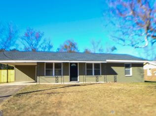 617 American Blvd, Warner Robins, GA 31093