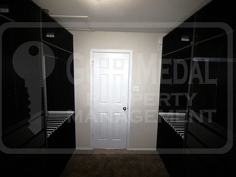 604 Cody James Dr — Photo 28