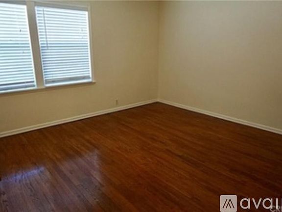 5th image of 3317 1/4 W 78th St #1
