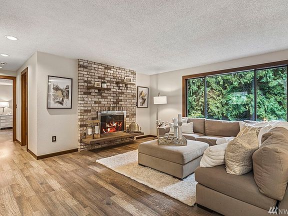 4th image of 8619 29th Street Ct E