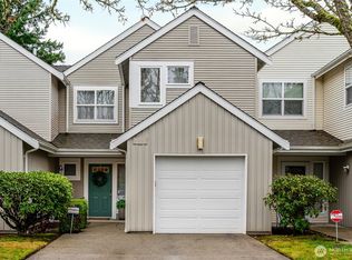 The Grove At Harbour Pointe, Mukilteo, WA 98275