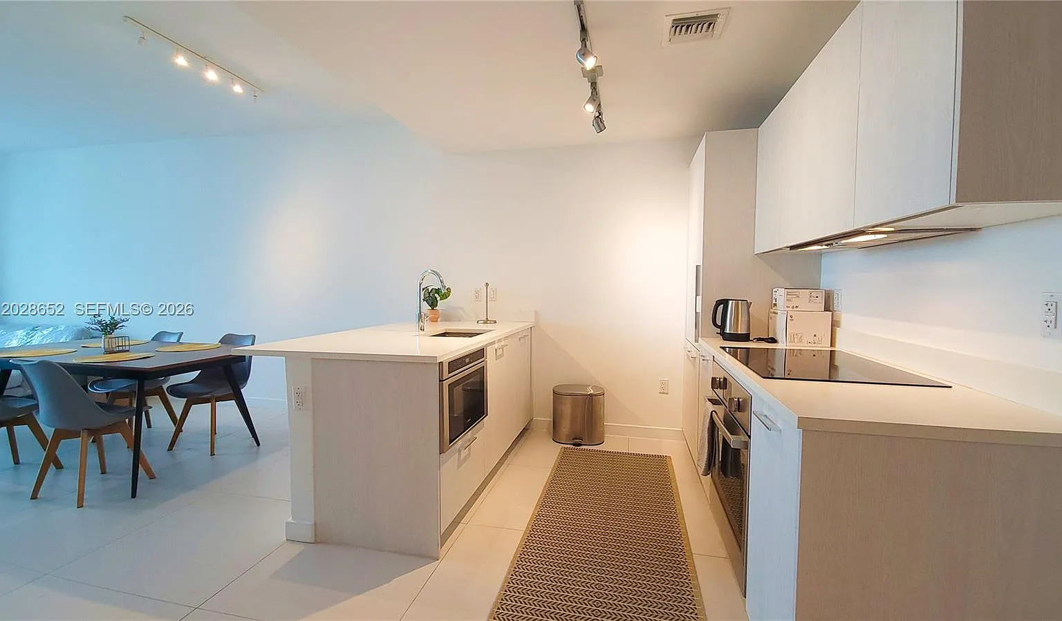 Paraiso Bayviews Condo — Photo 3