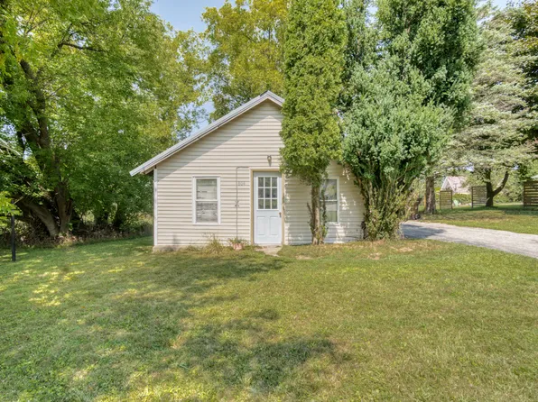 804 Fuller Ave, Big Rapids, MI 49307