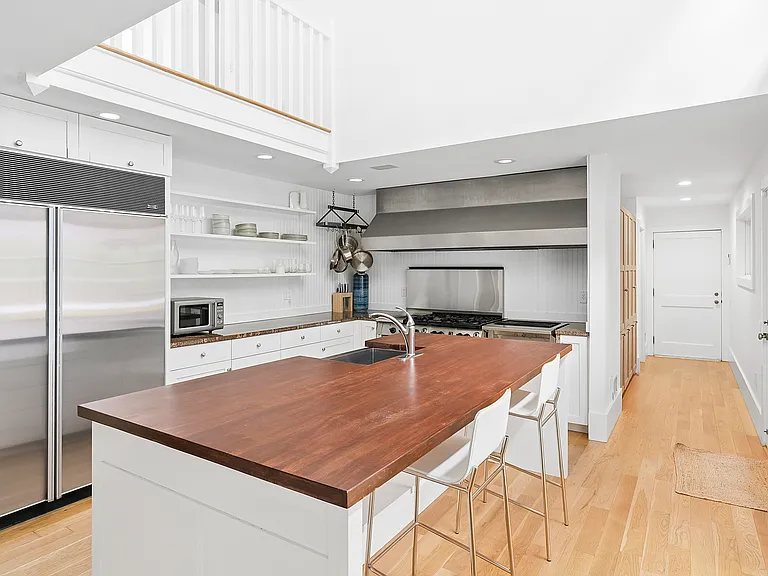 211 Swamp Rd — Photo 10