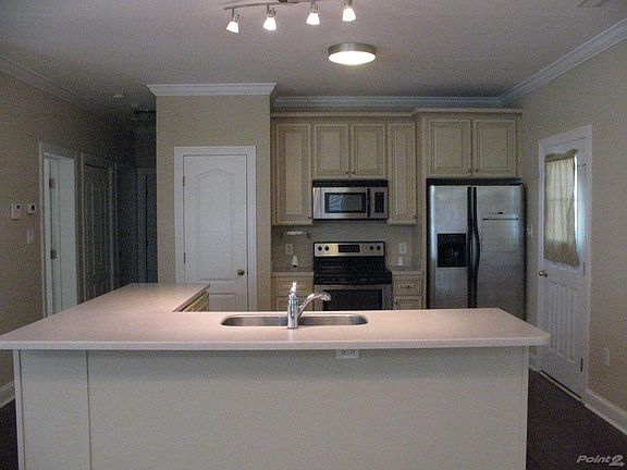Kitchen with Center Island