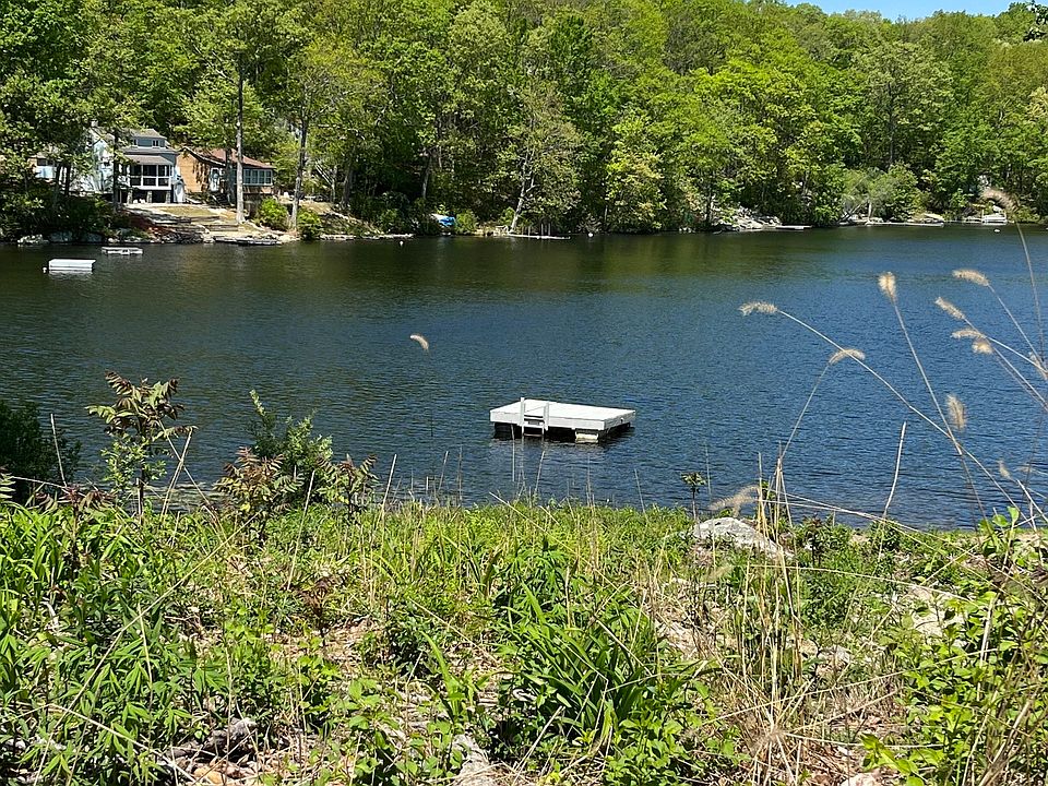 1st image of 93 Island Road