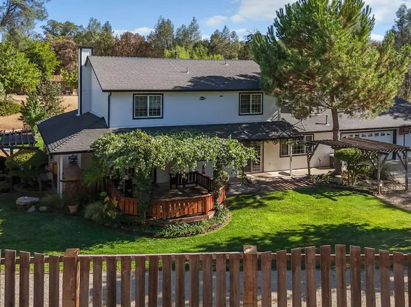21080 Joanna Way, Redding, CA 96003