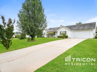 178 Greenleaf Dr, Hampton, GA 30228