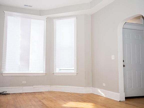 2nd image of 1307 S Komensky Ave #1