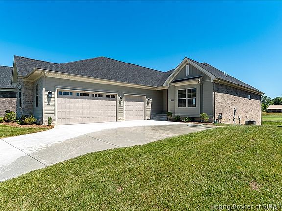 2nd image of 1621 Greenbrier Pointe Lot 316