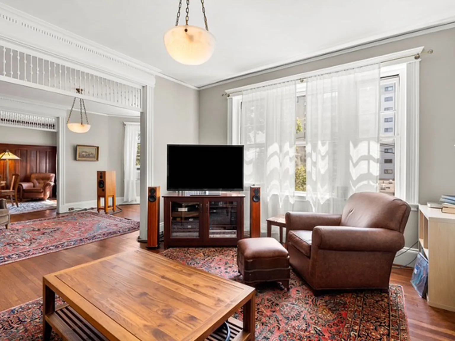 18 Fuller St — Photo 1