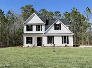 227 Hickory Lane, Hampstead, NC 28443