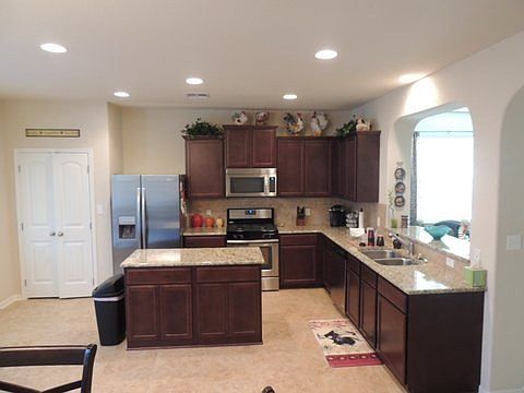 2nd image of 113 Blue Rock Ct