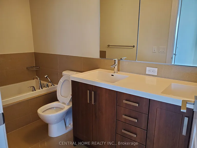 1 Old Mill Dr #825 — Photo 7