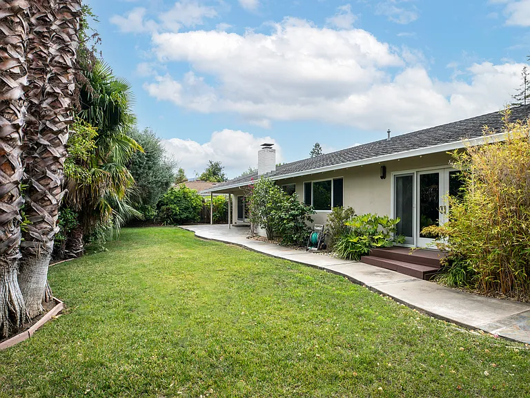 491 Guadalupe Dr — Photo 50