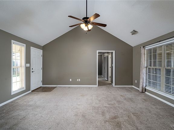 5th image of 112 Bradford Cir