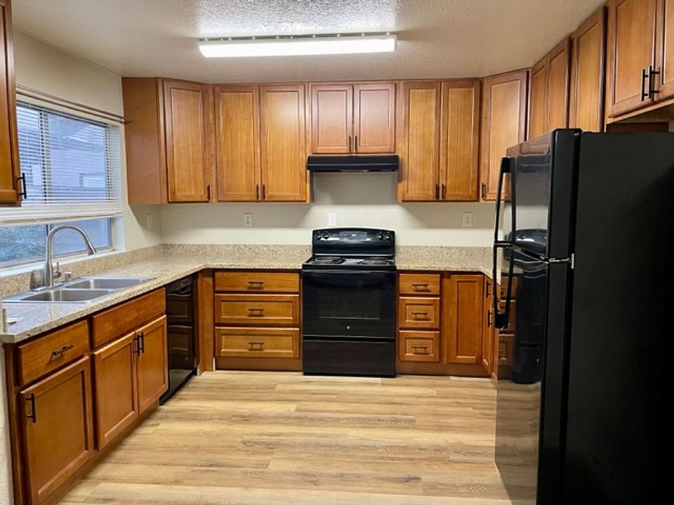 Almond Queen Apartment Rentals Ripon, CA Zillow