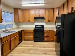 1480 W Main St #3, Ripon, CA 95366