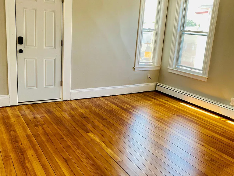 28-30 Madison Ave #3 — Photo 9