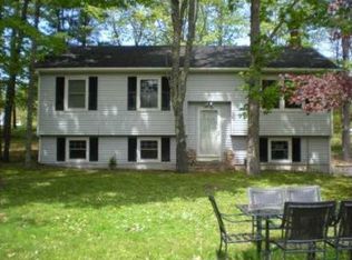 386 Cooper Rd, Whitefield, ME 04353