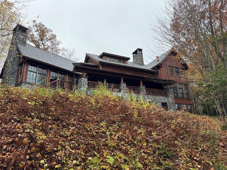 1st image of 11058N Loon Bay Lane