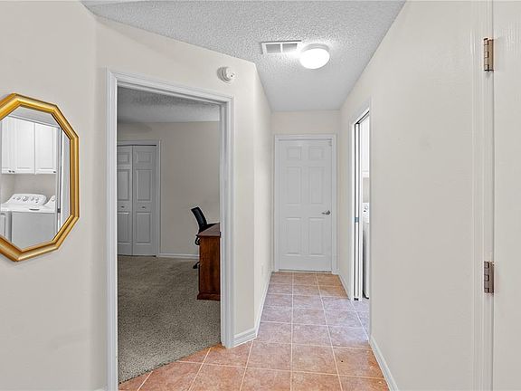 4th image of 2083 Jasper Way