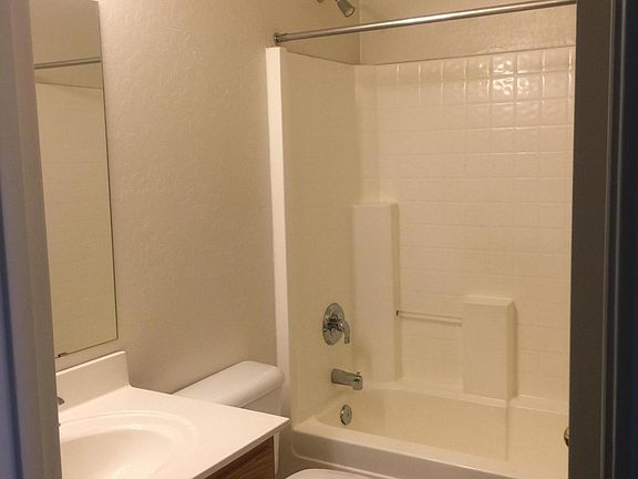 5th image of 16193 W Lupine Ave