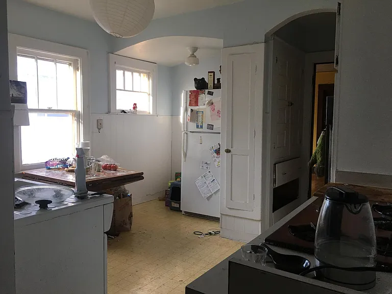 172 Fellows Ave — Photo 36
