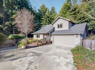 1145 Leslie Rd, Eureka, CA 95503