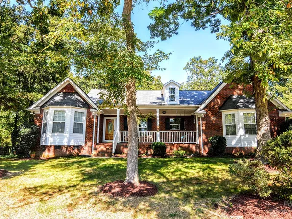210 Locust Ct, Indian Trail, NC 28079