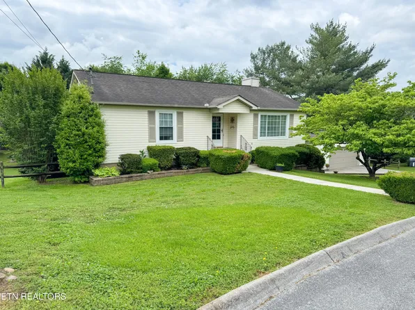 1238 Amber Ln, Sevierville, TN 37862