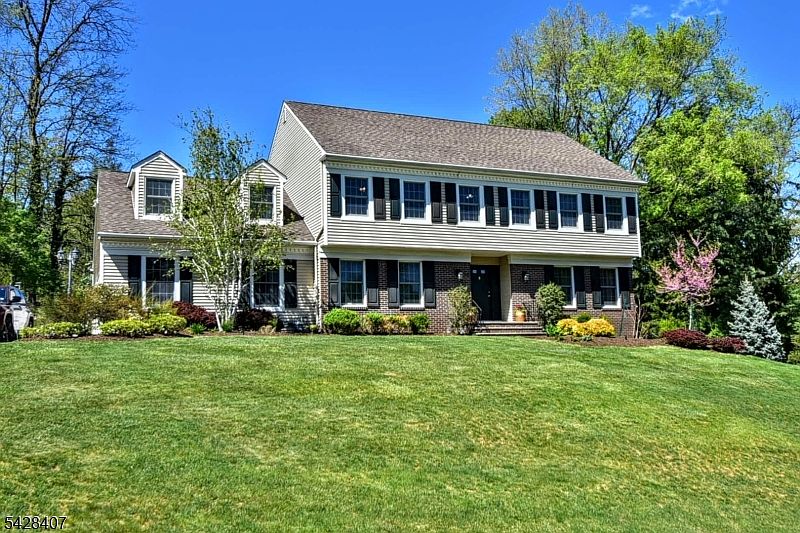 29 Cheryl Hills Dr, Hawthorne, NJ 07506 | Zillow