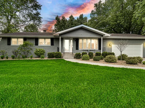13670 W 90th Ave, Saint John, IN 46373
