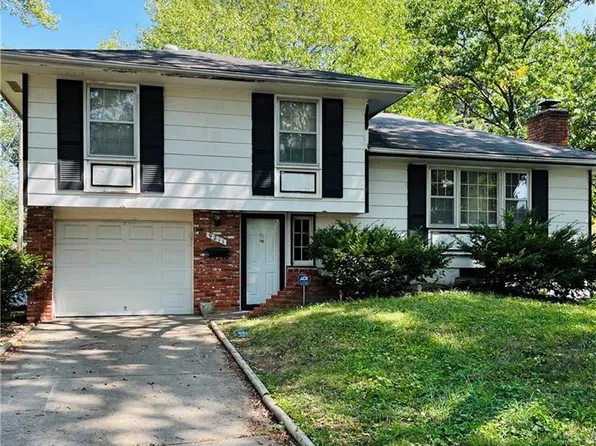 9211 Oakland Ave, Kansas City, MO 64138