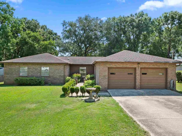 7000 Forshalee St, Pensacola, FL 32503