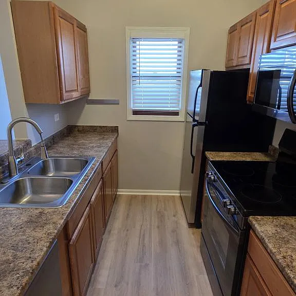 1361 Cunat Ct #2C — Photo 9
