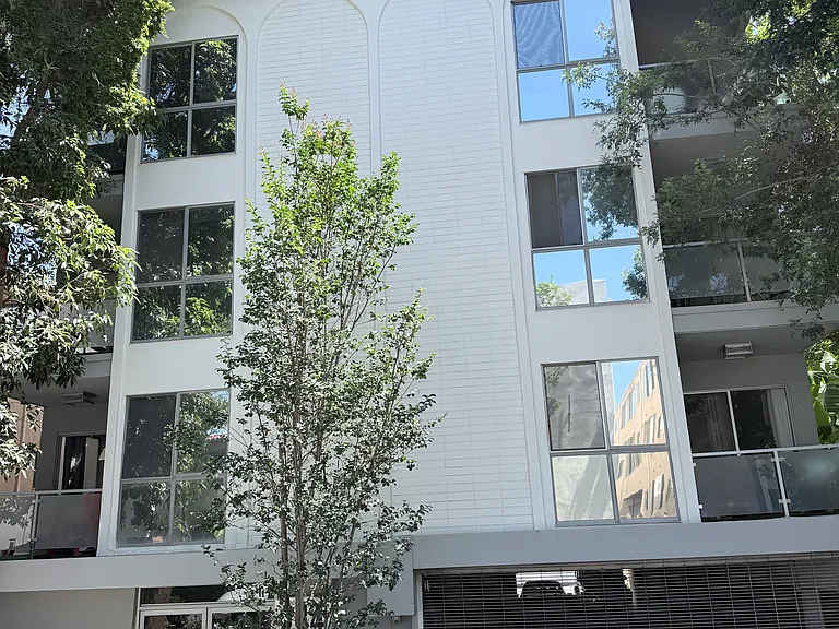 244 N Almont Dr #4B — Photo 12