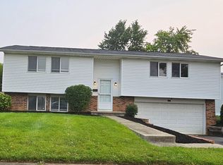 3208 Kingswood Dr, Grove City, OH