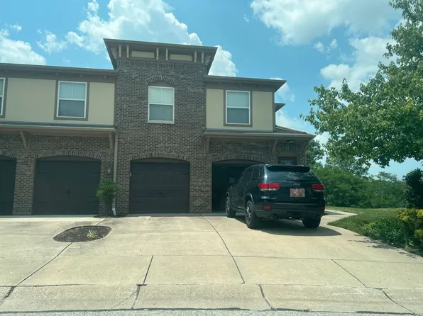 2239 Rolling Hills Dr, Covington, KY 41017