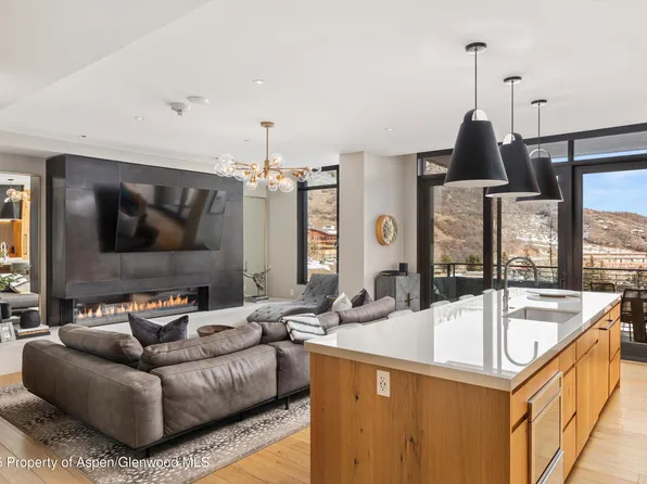 77 Wood Rd #303, Snowmass Village, CO 81615