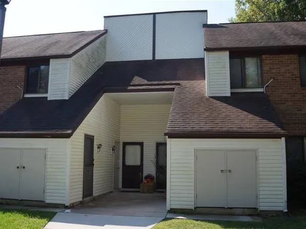 9 Country Hickory Ln, Egg Harbor Township, NJ 08234