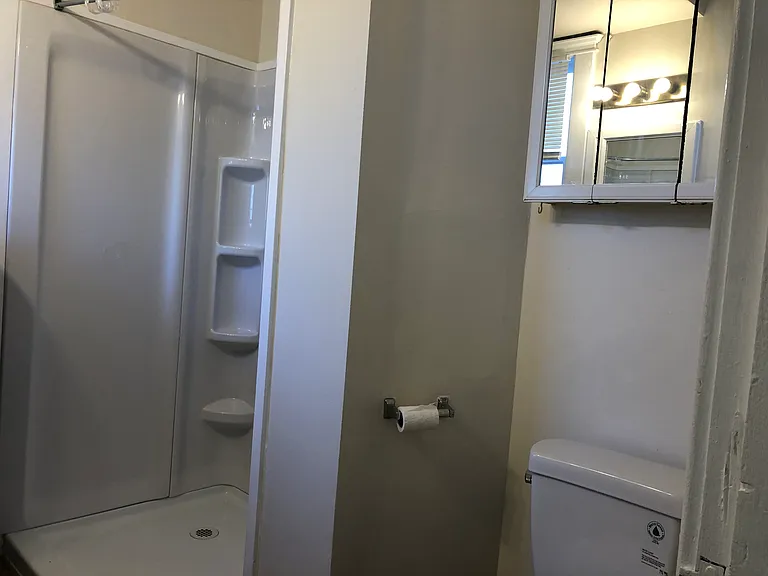 5208 Brooklyn Ave NE #2 — Photo 7