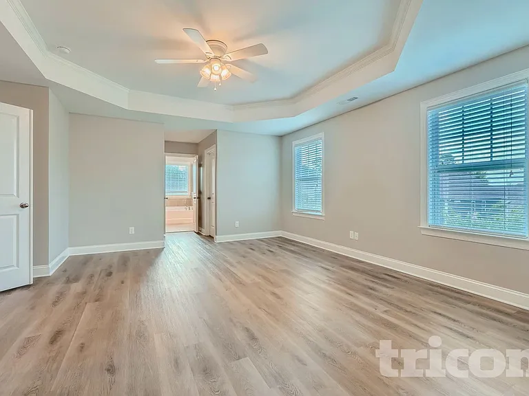 162 Blueview Rd — Photo 3