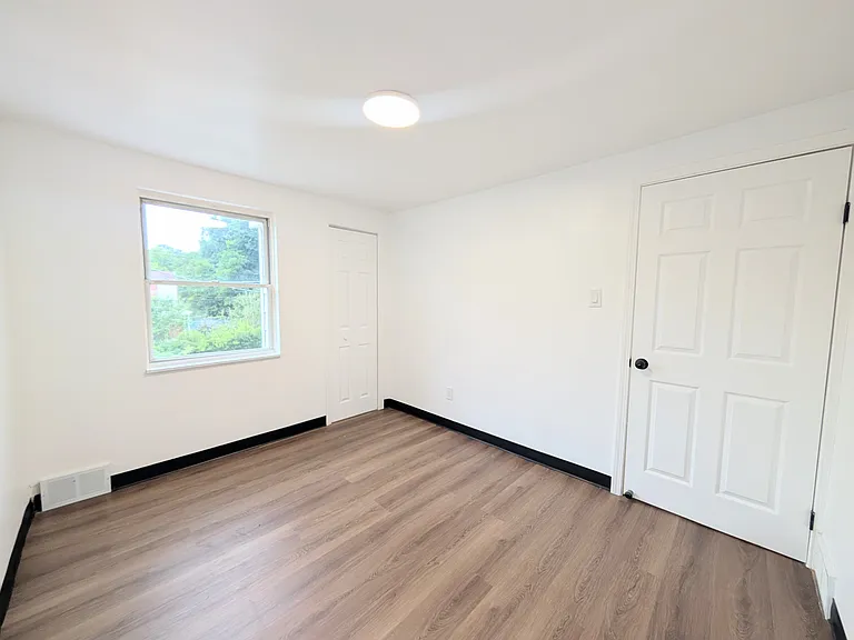 147 Schenley Manor Dr — Photo 10