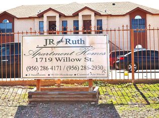 1719 Willow St, Laredo, TX 78043