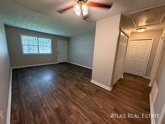 3rd image of 221 Garnet Ridge Dr #Dri