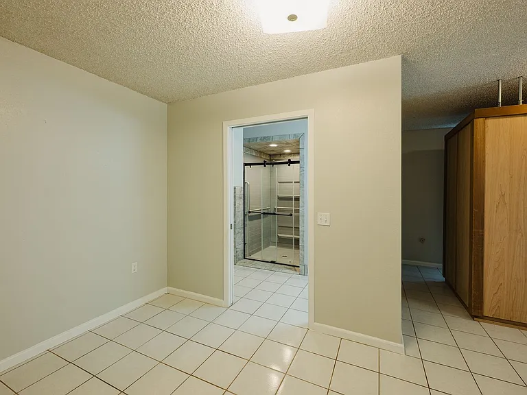 4018 Amherst Ave — Photo 14