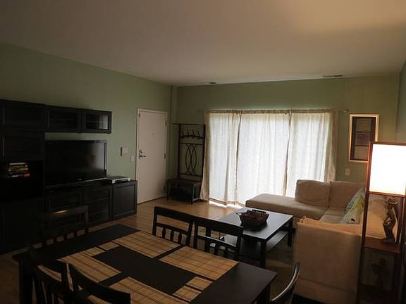 3rd image of 1254 S Blue Island Ave Unit 101